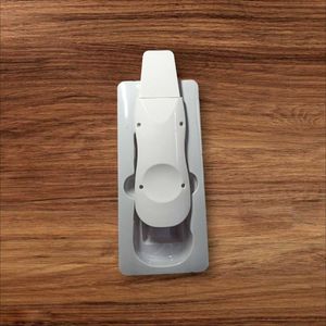 Skin Scrubber Pore Cleaning  Facial Lifting Device