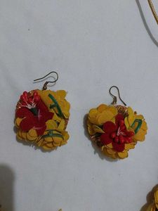 Floral Jewellery Set