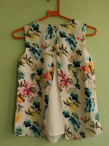 Floral Sleeveless Top