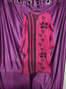 🌸 Acrylic Kurta Set