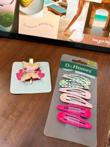 CUTE HAIR CLIPS