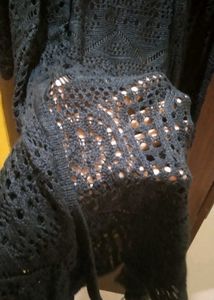 Black shrug XS or S