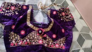 Women&#39;s Embroidered Lehenga With Blouse And Dupatt