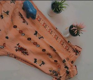 Peach Floral Rayon Tunic – Elegant &amp; Breezy