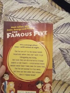 The Famous Five: Five Get Into a Fix