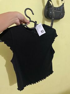HM Black Top