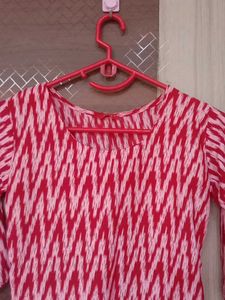 Red &amp; White Kurta