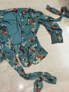 Green Floral Print V Neck Wrap Top