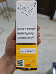 Dr Sheths Centella Niacinamide Sunscreen