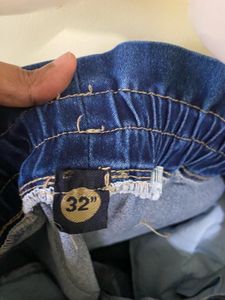 Blue belted Jeans