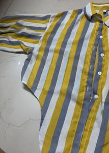 Tie Tshirt In Yellow Gray Colour.