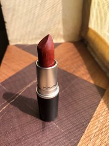 M.A.C Satin Lipstick