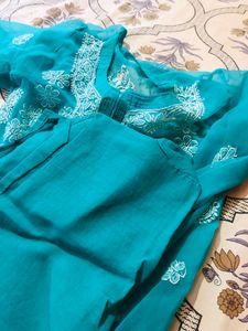 CHIKANKARI KURTI