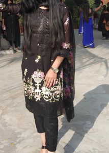 Pakistani Elegant Suit
