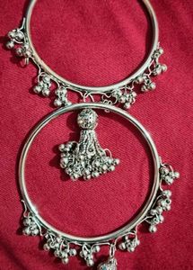 ✨ Buy 2 Bangles & Get 1 Bangle + Earrings FREE! ✨