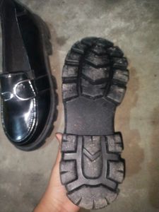 SALE🥳 Black Loafers