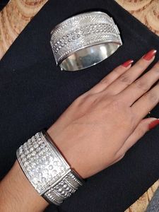 Beautiful Adjustable Stone Silver Bangle