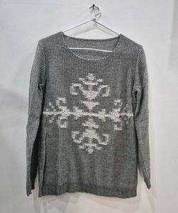Stylish Grey woolen top