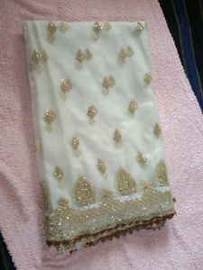 Off White 🤍 Net Saree With Satin Lining