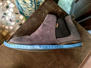 Carlton London Boots