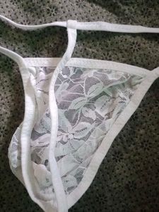 Men&#39;s White Lace G-string Thong