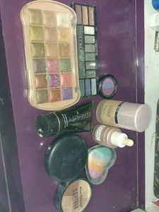 Brand Makeup Bundle
