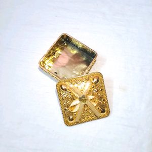 Gift / Jewelry Box