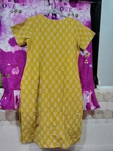 HALF SLEEVES KURTI