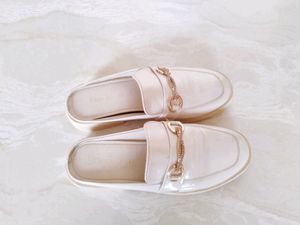 Beige Loafers(24cm.)