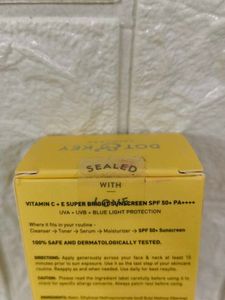 Dot &amp; Key VITAMIN C Sunscreen