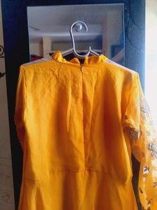 Elegant Yellow Anarkali Kurta