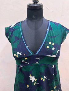 chatpata V neck top 💖