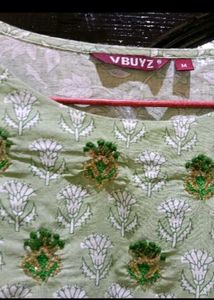 Vbyuz Suit Set