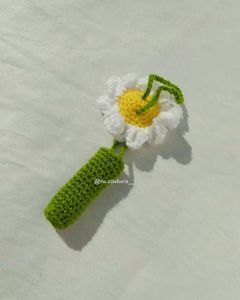 Crochet Daisy Lipstick 💄 Holder