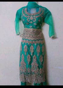 Elegant Green Embroidered Kurta Set