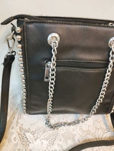 Black Sling Bag 🌸