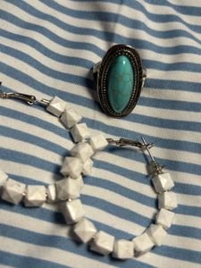 Earring Set comes with a free bie