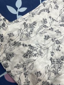 Floral Puff Sleeve Crop Top
