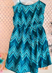 H&amp;M SizeM 🎁Buy 2 Get 1 Free 🎁 Chevron Print