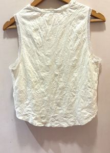 ZARA BEAUTIFUL LACE EMBROIDERED Top