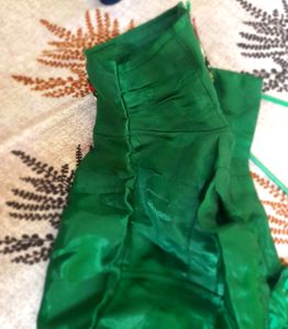Heavy Gorgeous Saree With Blouse