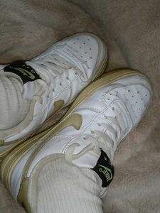 Nike glow in the dark