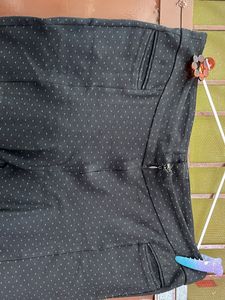 Mineral Black Printed Women Trouser