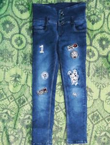Stylish Patch Denim Jeans
