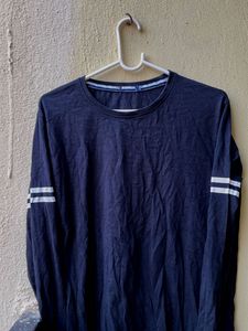 Black mens Striped T-Shirt