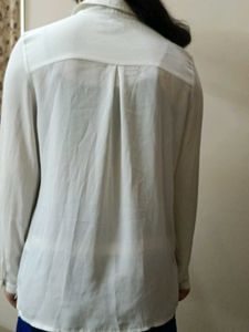 women&#39;s top