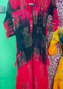 FROCK DRESS WITH BEAUTIFUL DESIGN