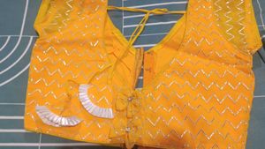 Gota Design Short Sleeve Blouse