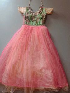 Long Net Gown .. 👗❤️