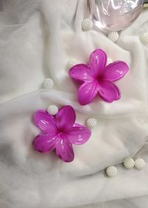 Serraw Pink Colour Flower Clip
